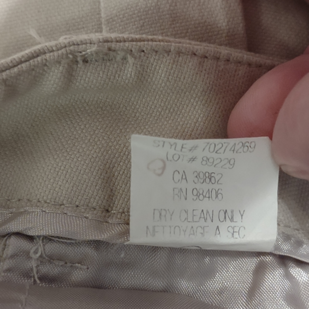 Theory Palmer Khaki Bermuda Shorts - Picture 7 of 7